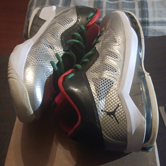 Jordan Melo M8 Advance "Metallic Silver Black" Mens SZ 10.5 EUC - Picture 8 of 9